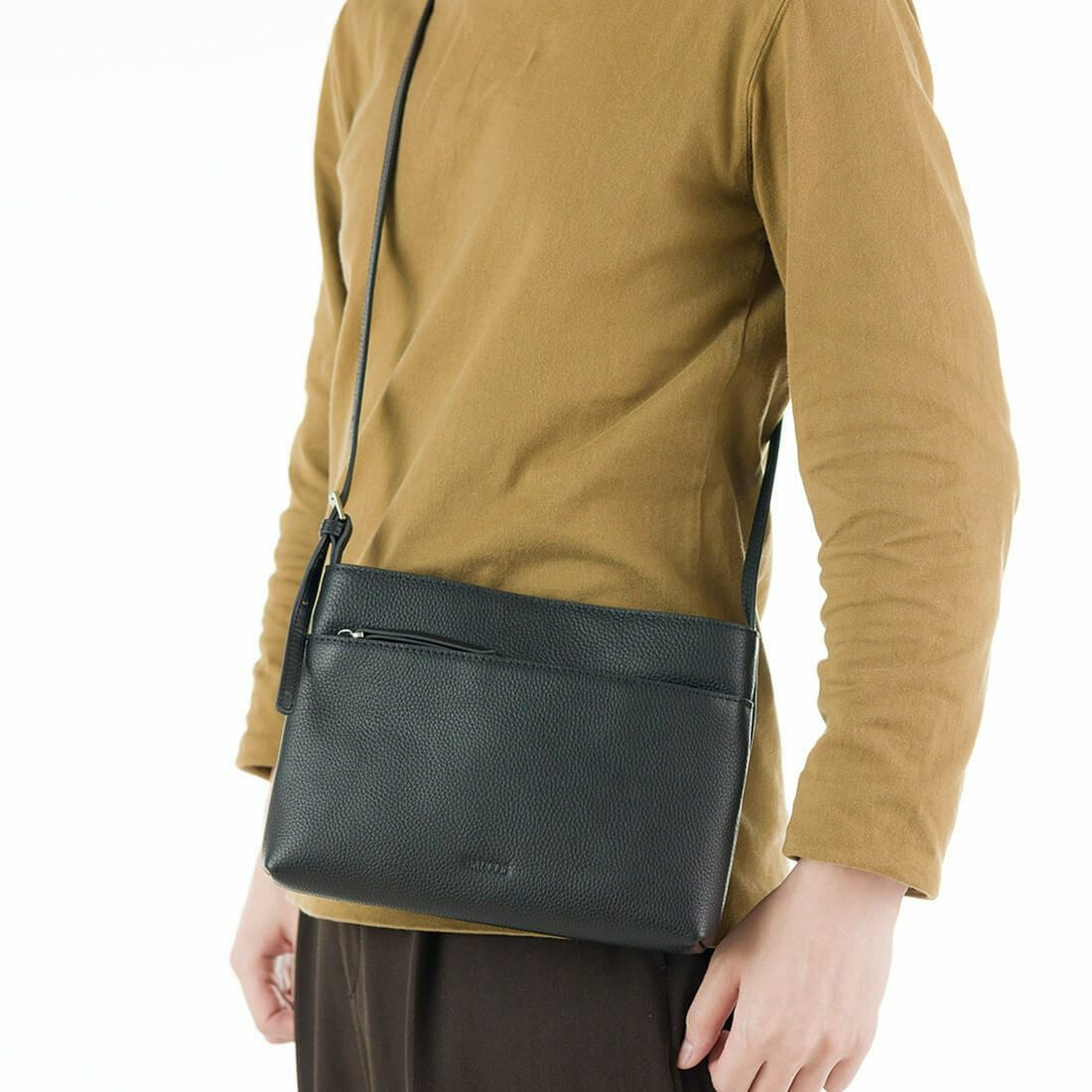 【アウトレット】シュリンクレザーポシェット