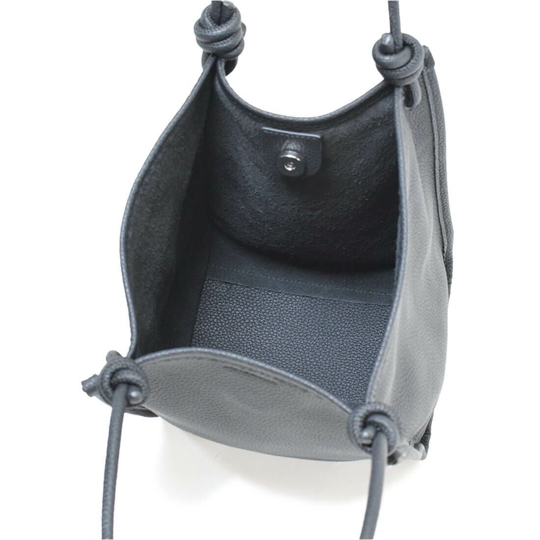 ポーチ付きノットモチーフレザートートバッグ