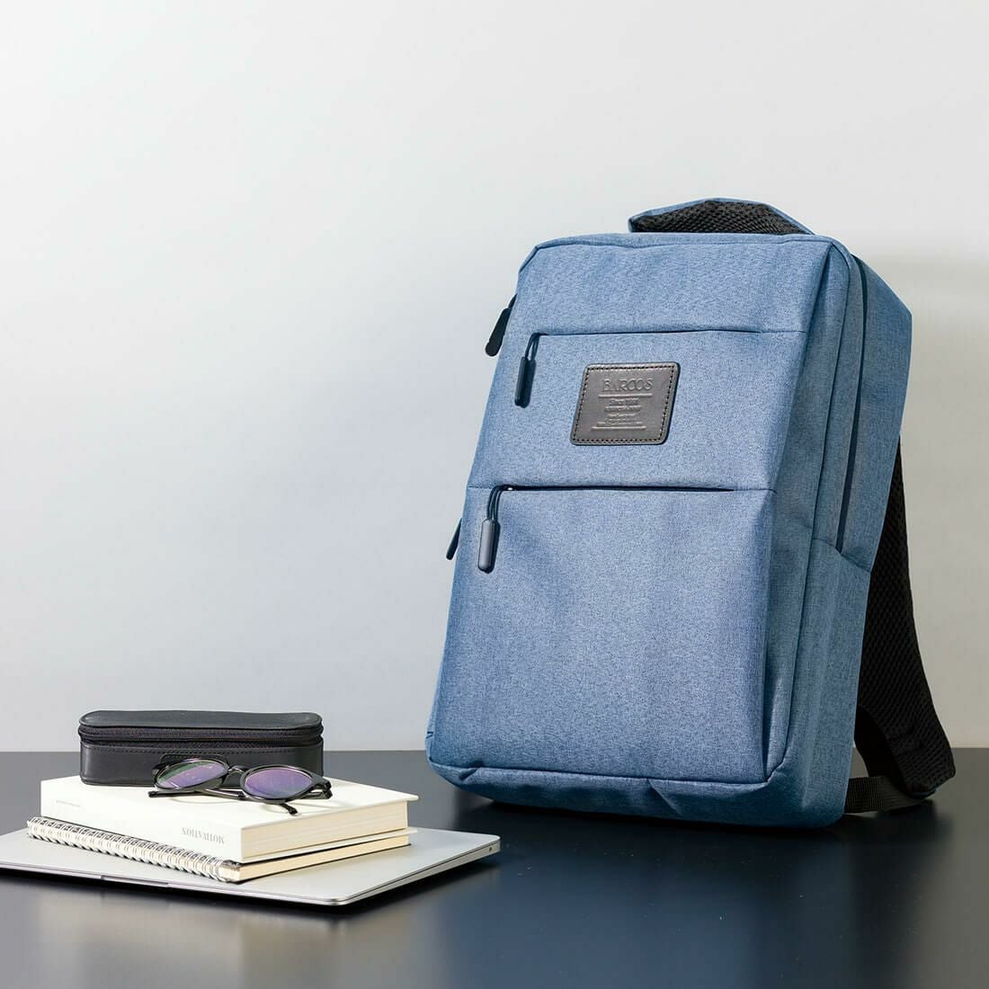 【アウトレット】多機能軽量リュックサック