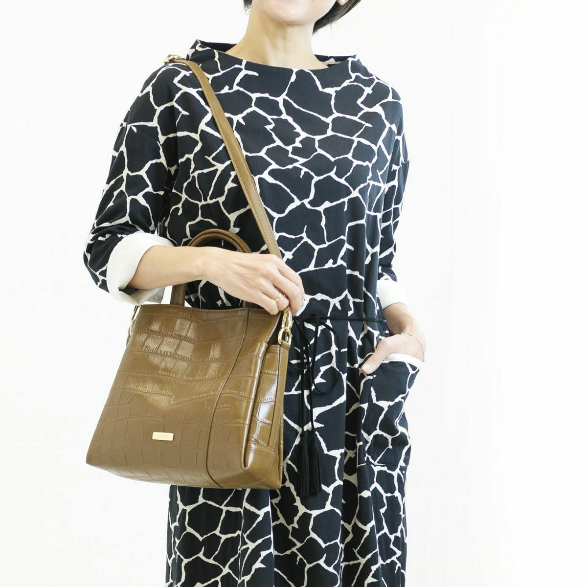 【アウトレット】ハンドバッグ 2way クロコダイル型押し レザー