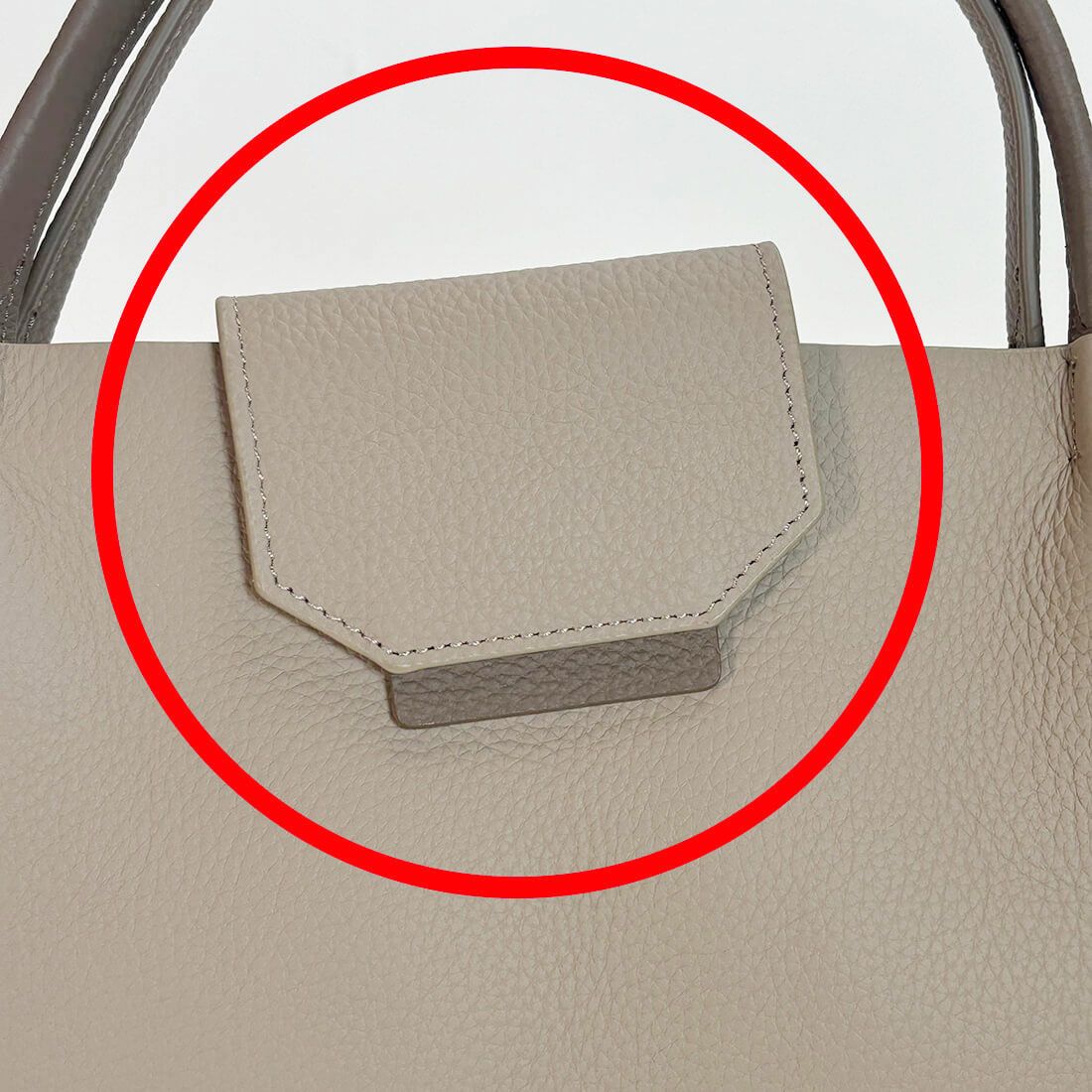 【アウトレット】シュリンクレザーバイカラーハンドバッグ＜シャーロット＞