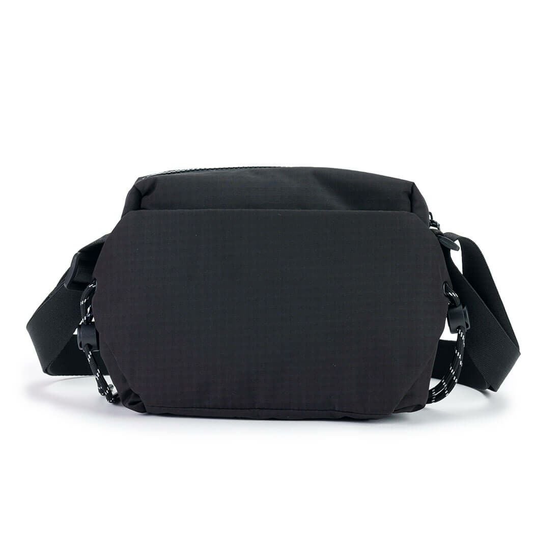 軽量ショルダーバッグ