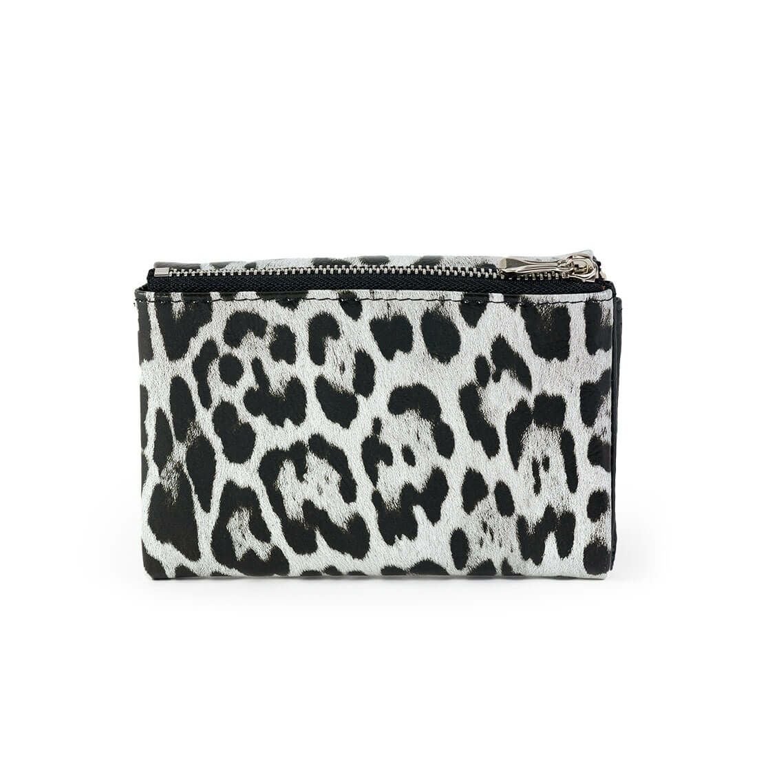 レオパード柄レザー折財布