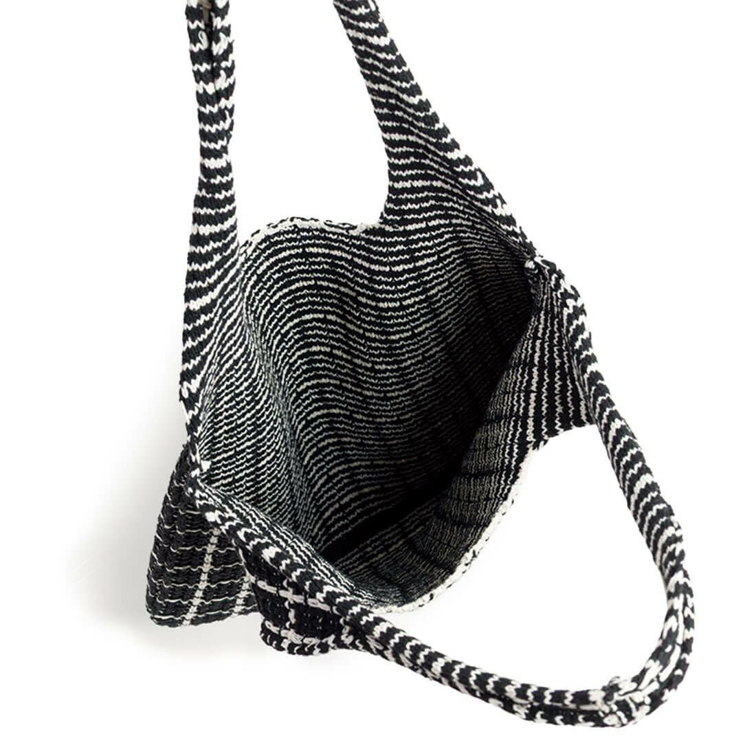 スクエア柄軽量トートバッグ