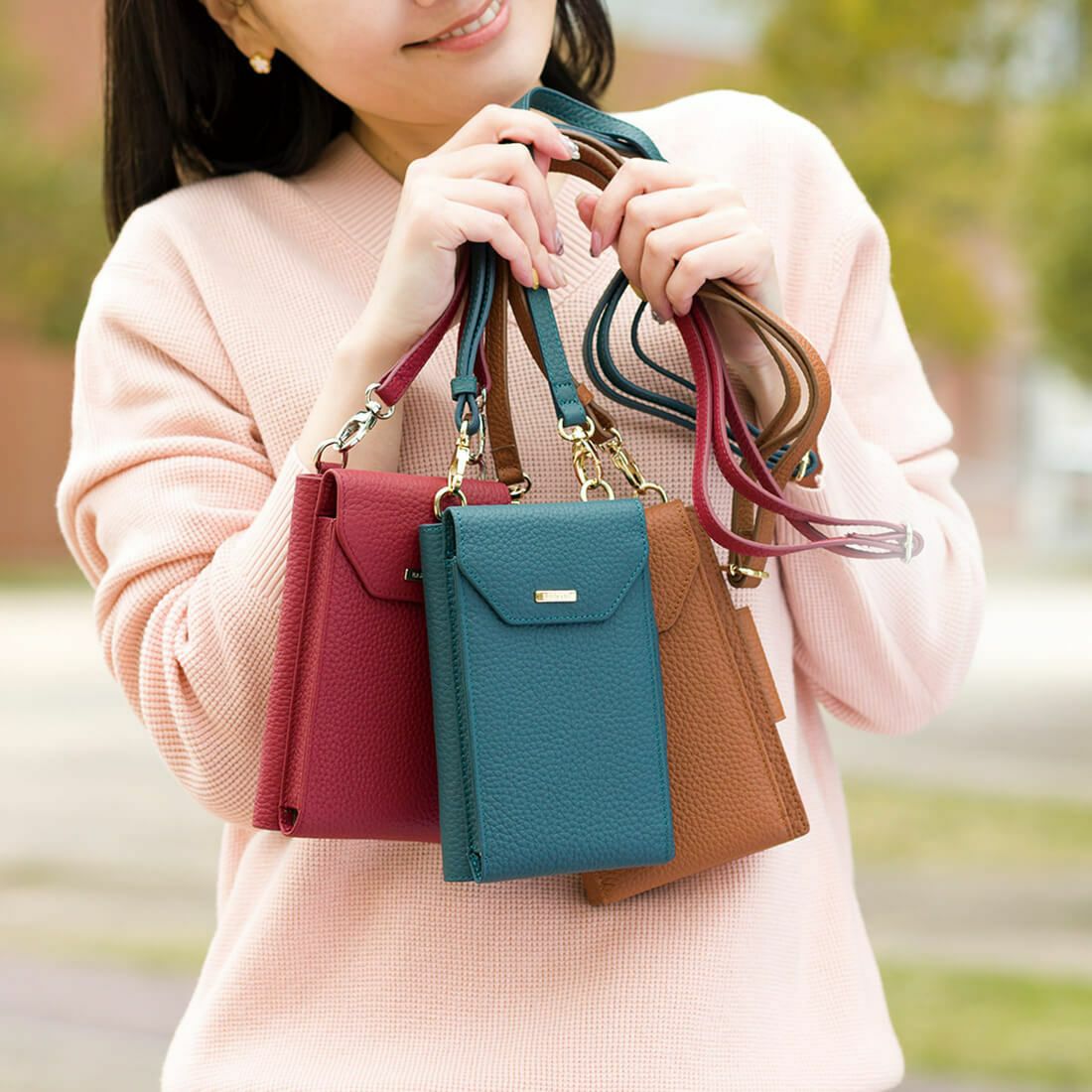 【アウトレット】シュリンクレザースマホポシェット＜マーシ＞