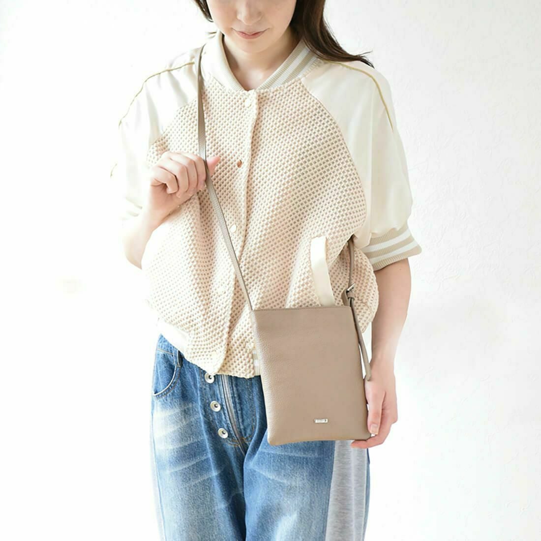 【アウトレット】シュリンクレザーポシェット