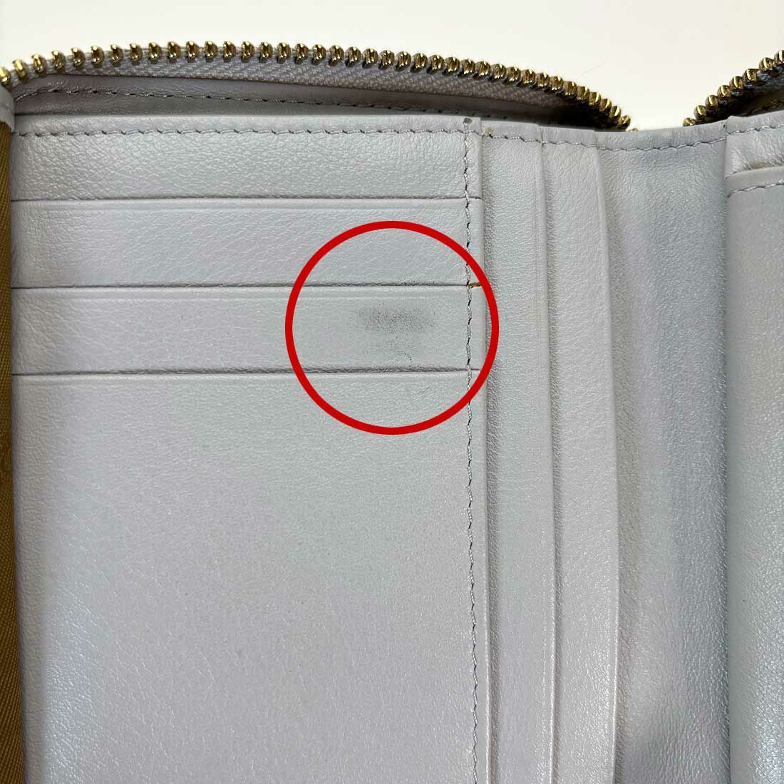 【アウトレット】キルティングラウンド型折財布