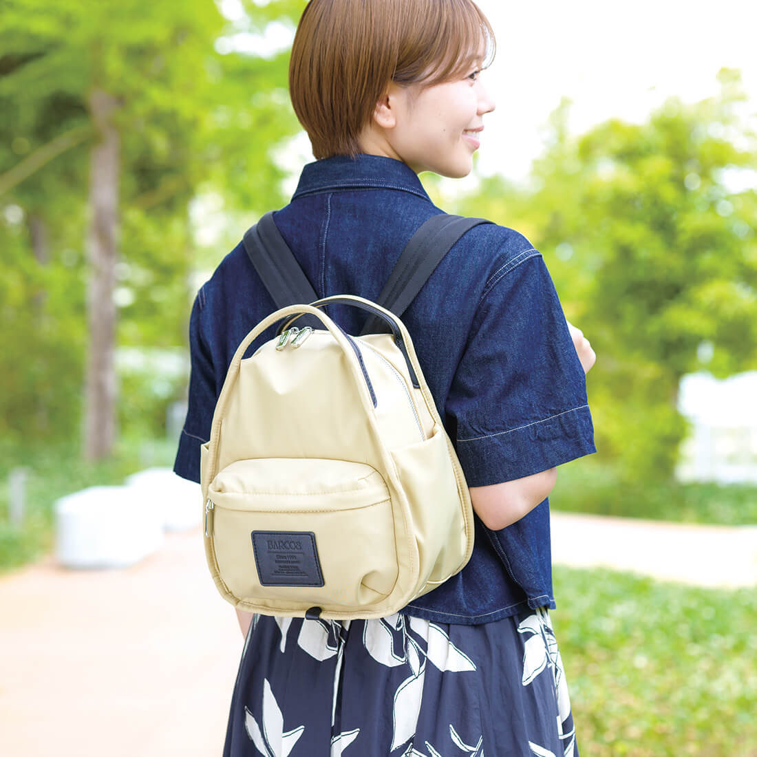 三角フォルム軽量リュック | バルコス公式オンラインショップ