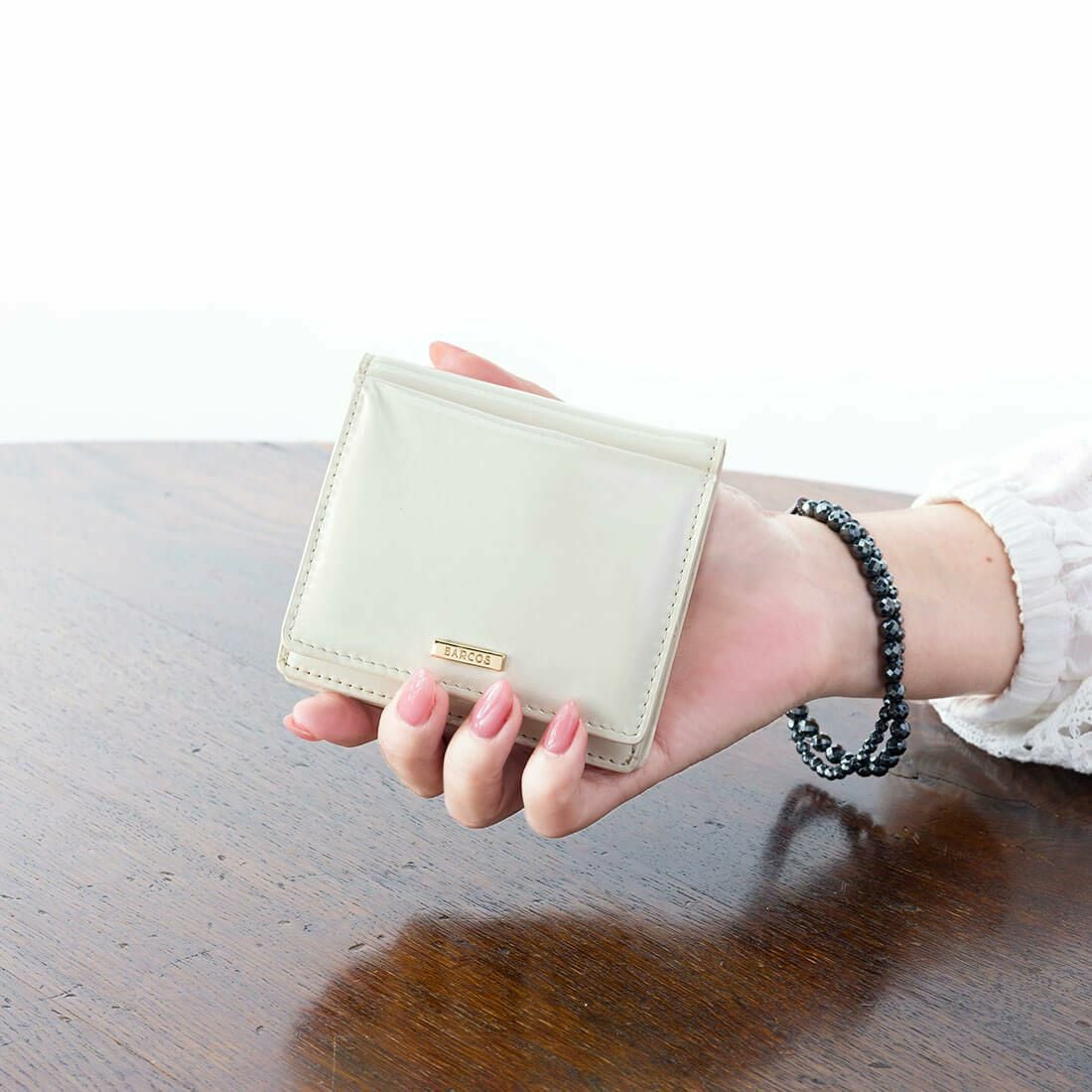 【アウトレット】パテントレザー折財布