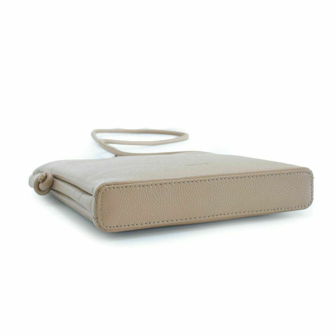 【アウトレット】シュリンクレザーノットモチーフポシェット