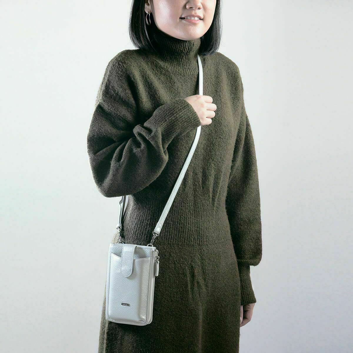 【アウトレット】オールウェイズレザーポシェット＜ピッコラ＞