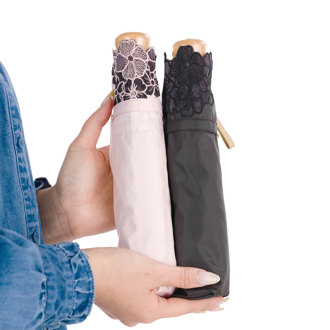 晴雨兼用 花柄カットワーク刺繍折りたたみ傘